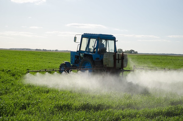 Épandage de pesticides